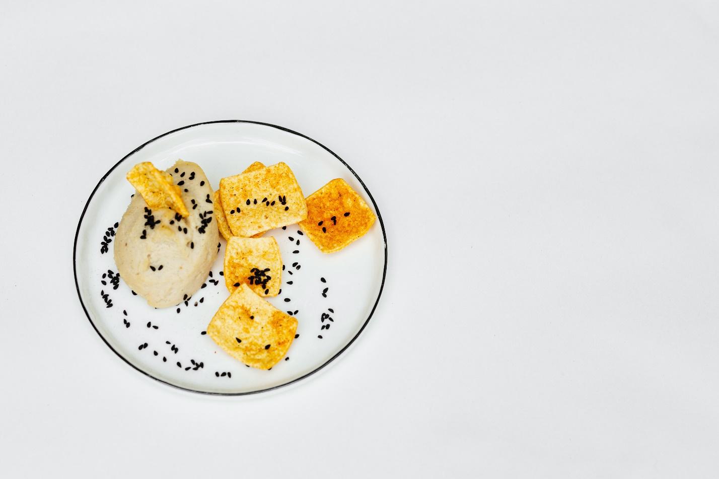 can-dogs-eat-cheez-its-risks-safety-tips